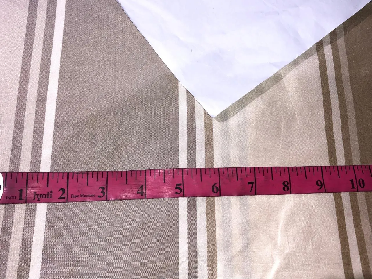 100% SILK TAFFETA FABRIC Mocha and ivory colour horizontal stripes 54" wide TAFS48[3]