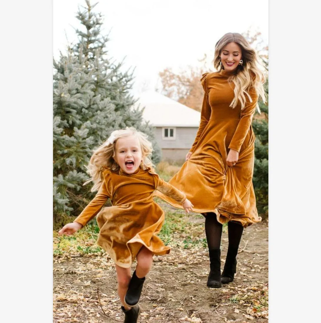 Mommy and Me Dresses Vintage Velvet Long Sleeve Stretchy Matching Outfits