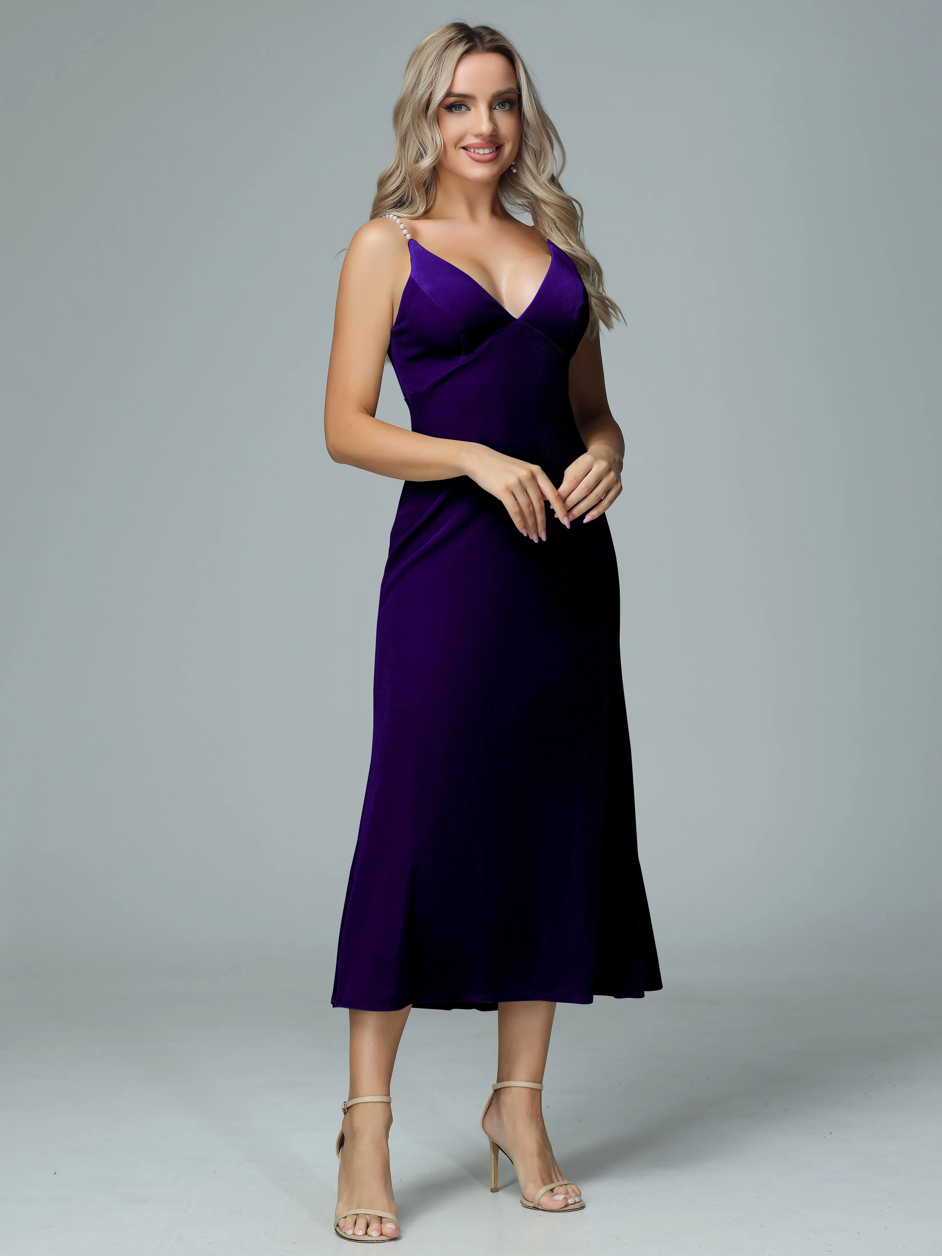 Pearl Straps V-neck Velvet Bridesmaid Dresses