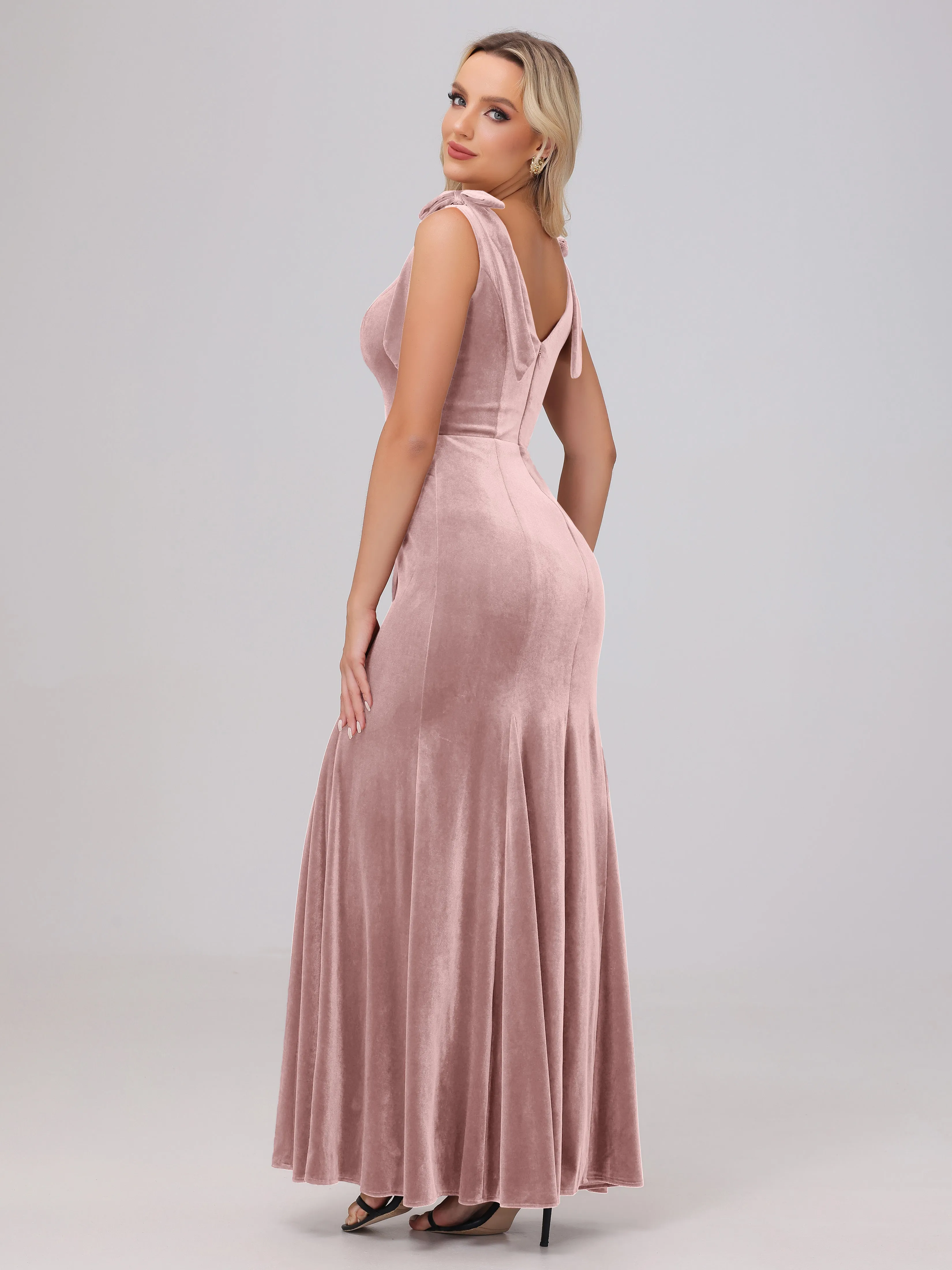 Sheath/Column Scoop Sleeveless Long Velvet Bridesmaid Dresses