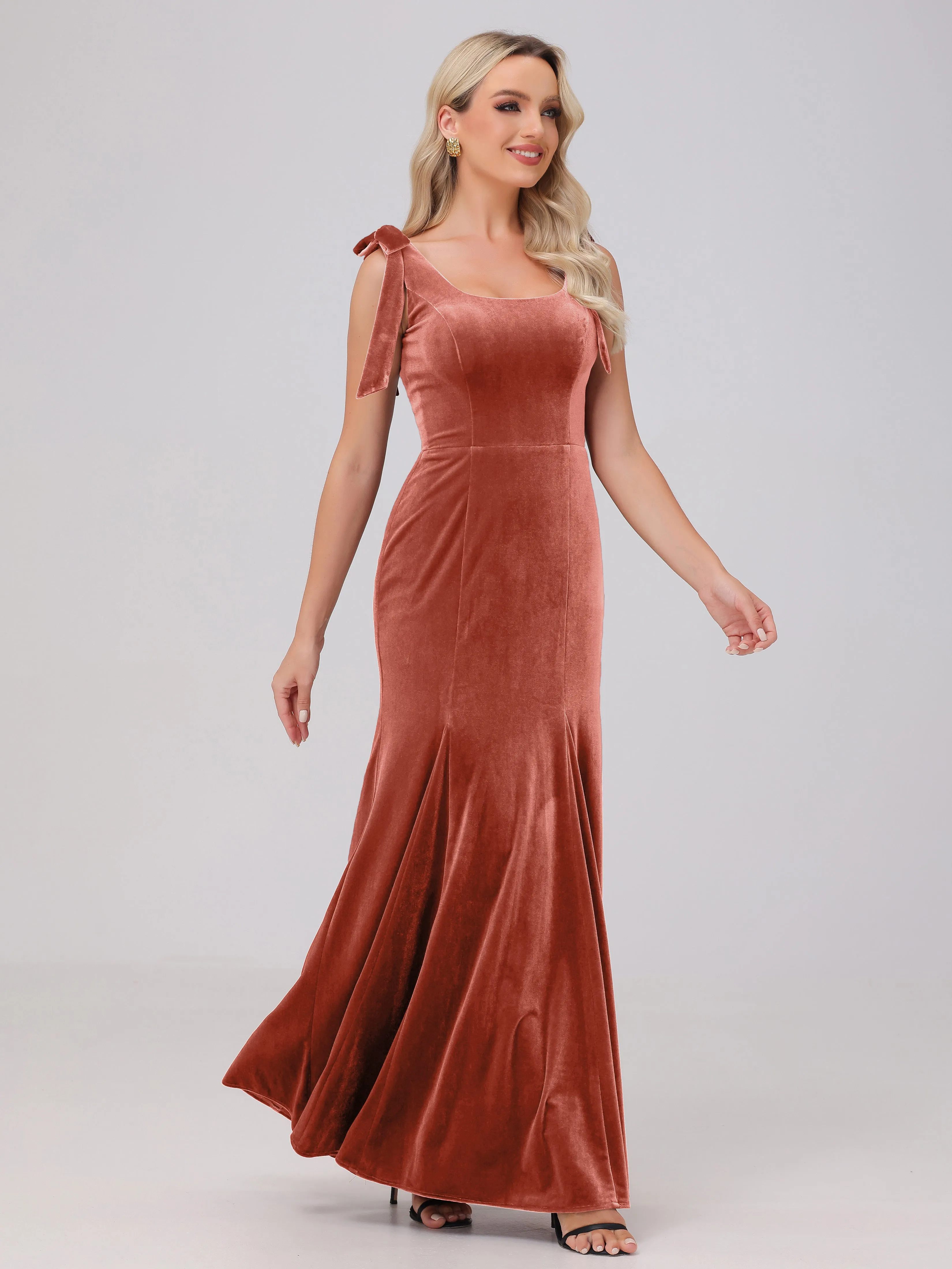 Sheath/Column Scoop Sleeveless Long Velvet Bridesmaid Dresses