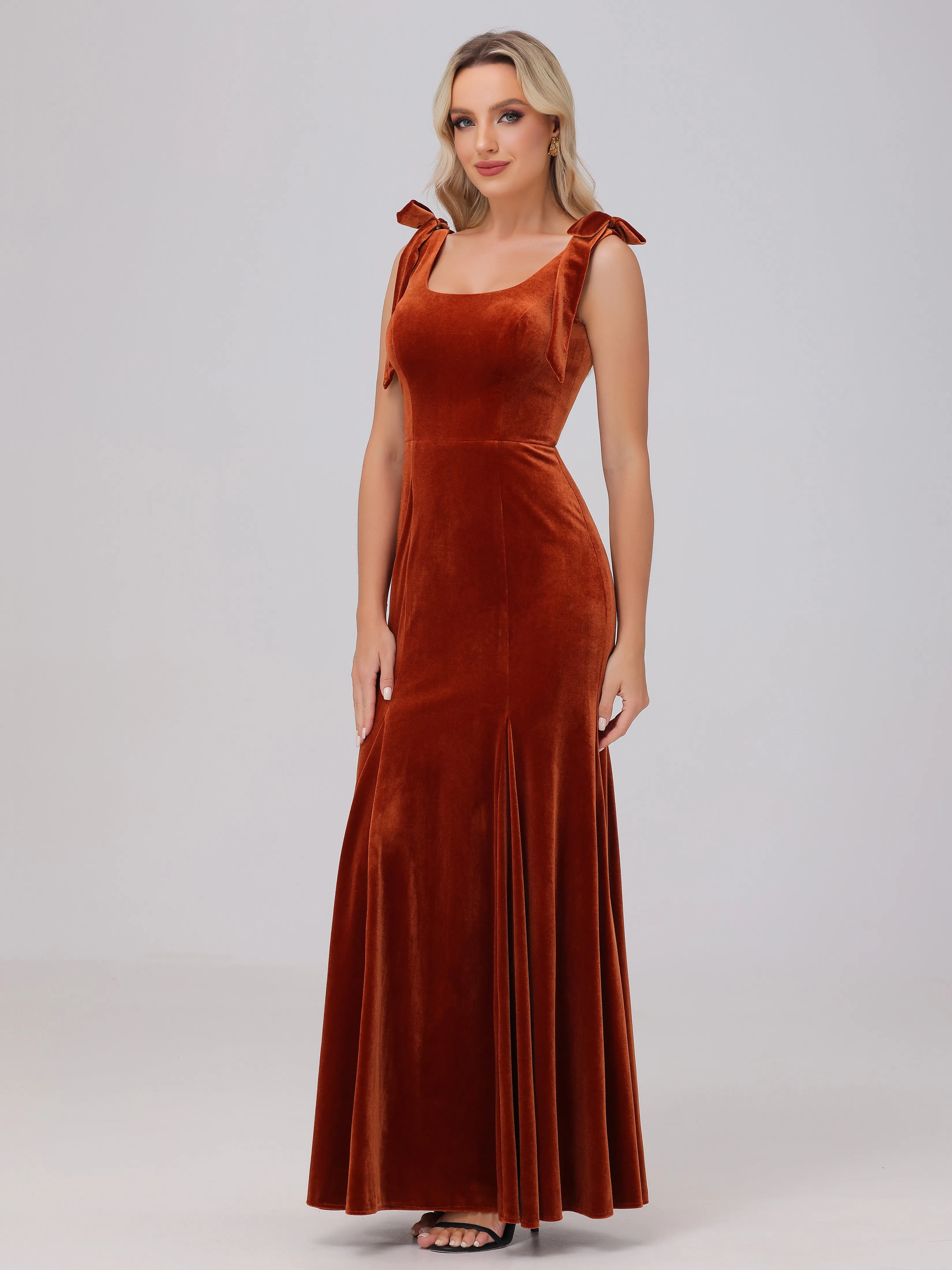 Sheath/Column Scoop Sleeveless Long Velvet Bridesmaid Dresses