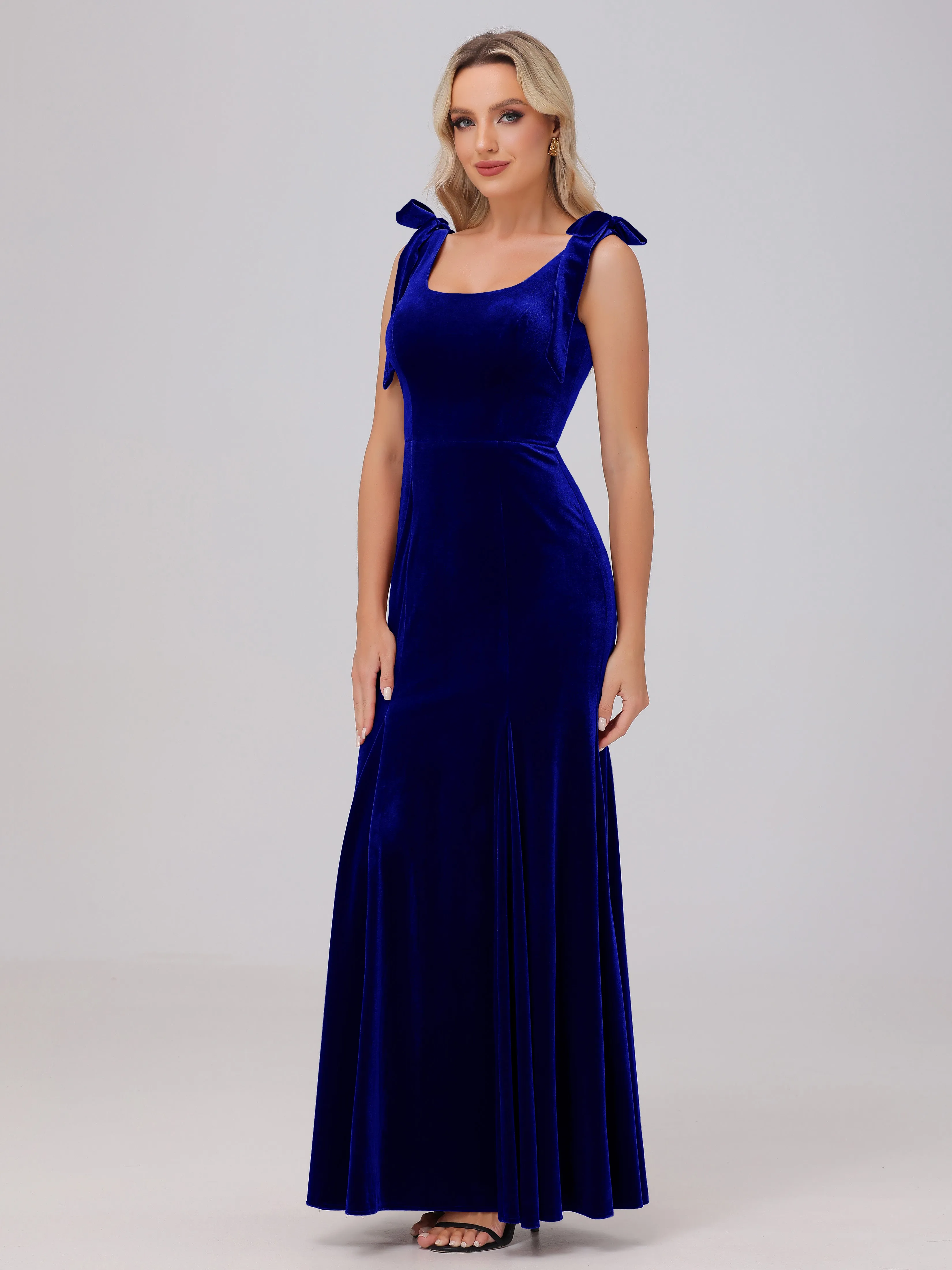 Sheath/Column Scoop Sleeveless Long Velvet Bridesmaid Dresses