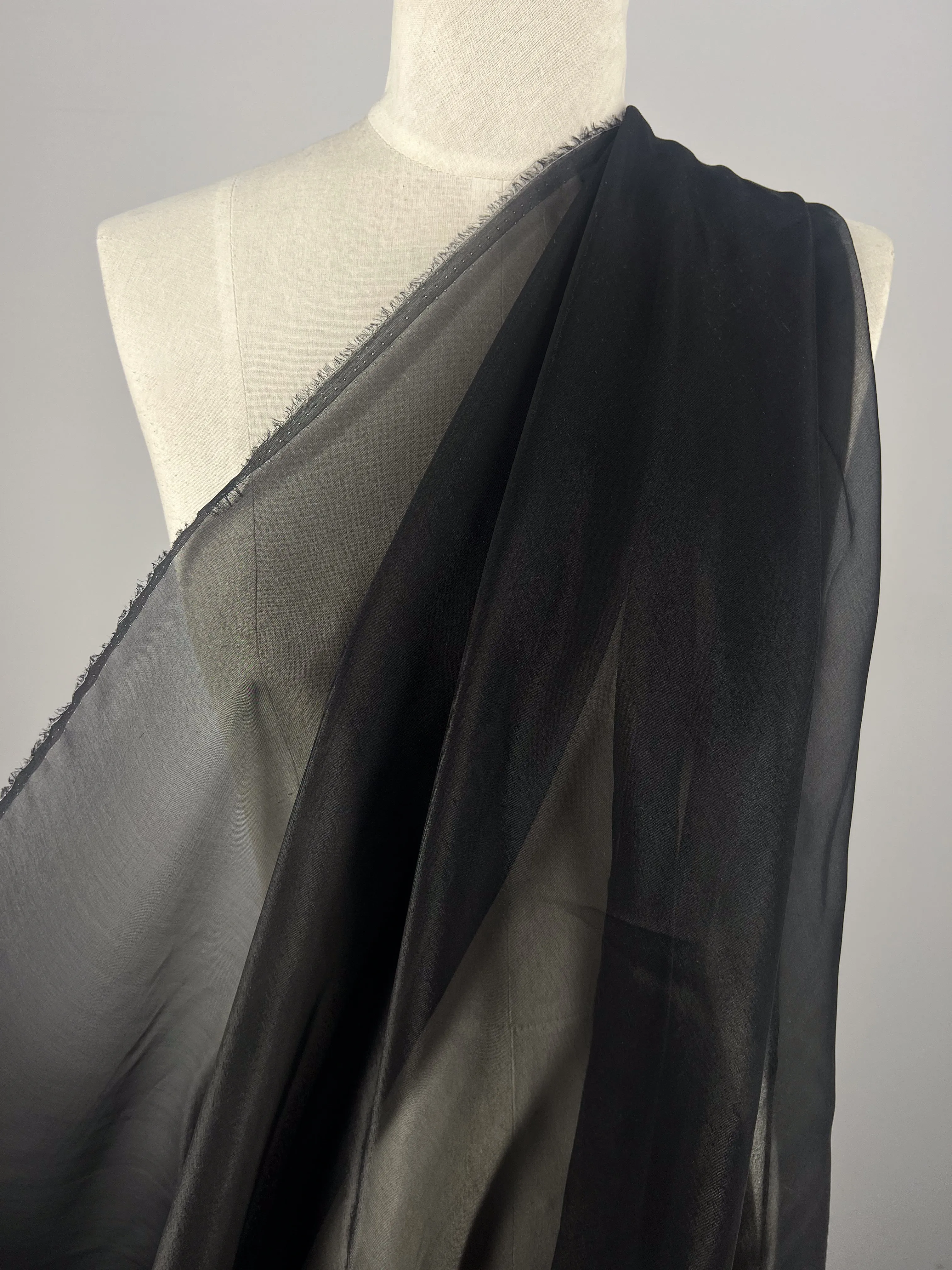 Silk Mousseline - Black - 140cm